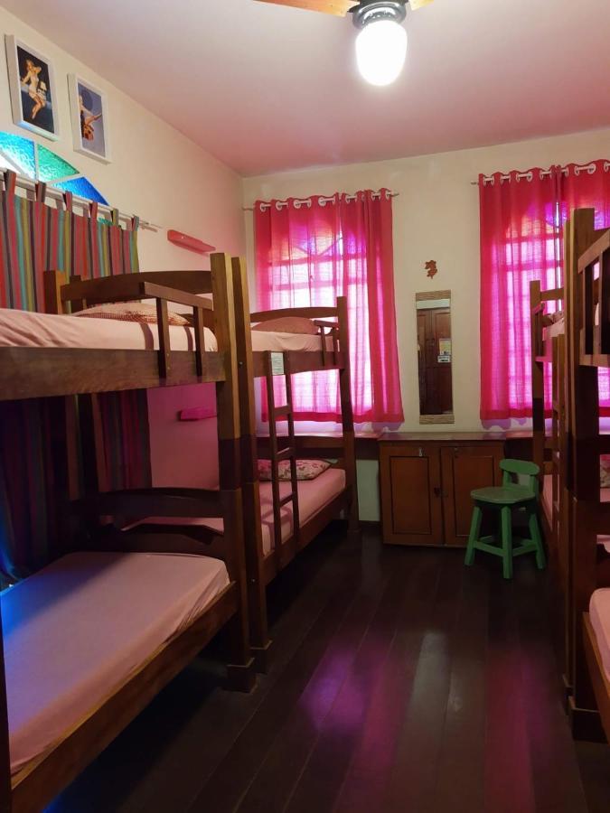 בלו הוריזונטה Chale Mineiro Hostel & Pousada מראה חיצוני תמונה