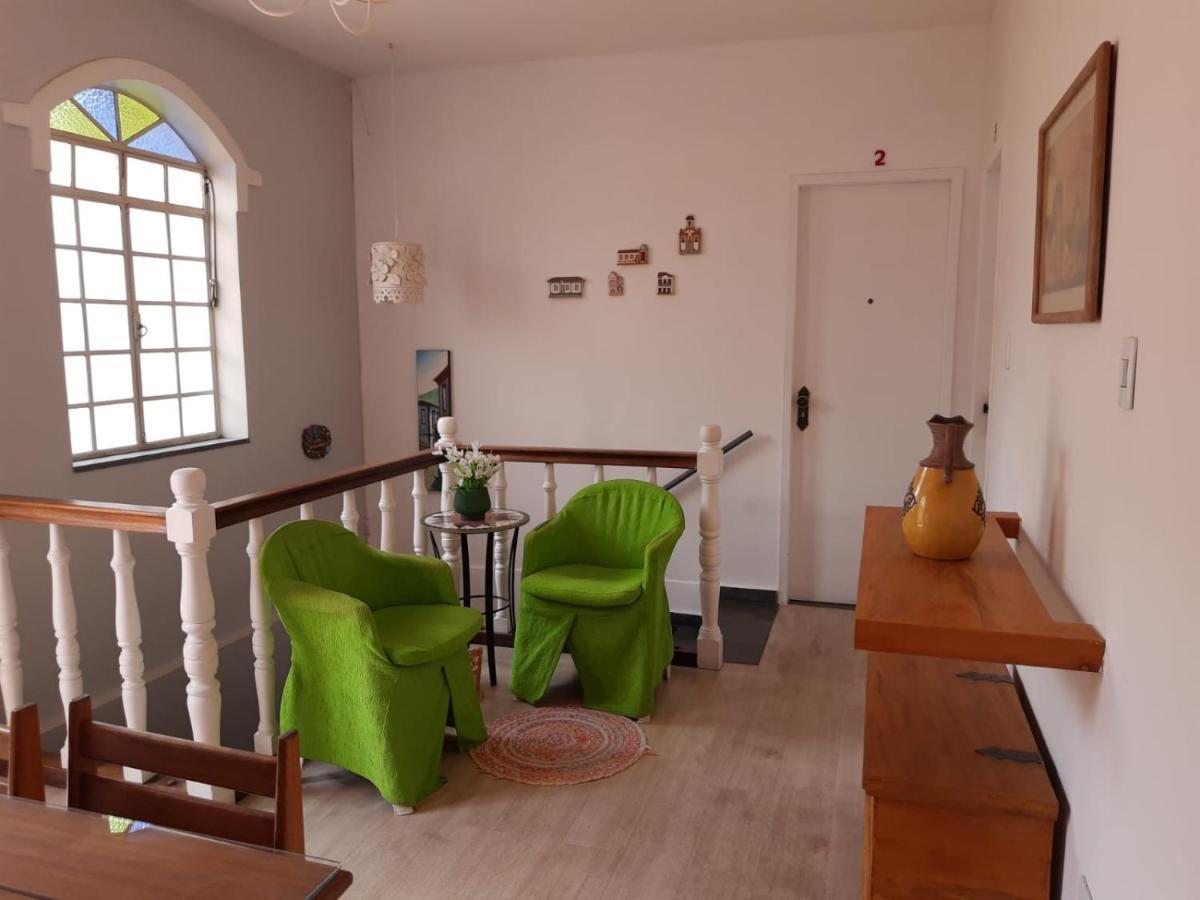 בלו הוריזונטה Chale Mineiro Hostel & Pousada מראה חיצוני תמונה