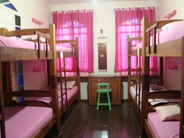 בלו הוריזונטה Chale Mineiro Hostel & Pousada מראה חיצוני תמונה